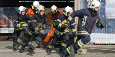 Rennende brandweermannen