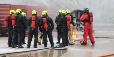 Externe instructeurs industriële brandbestrijding